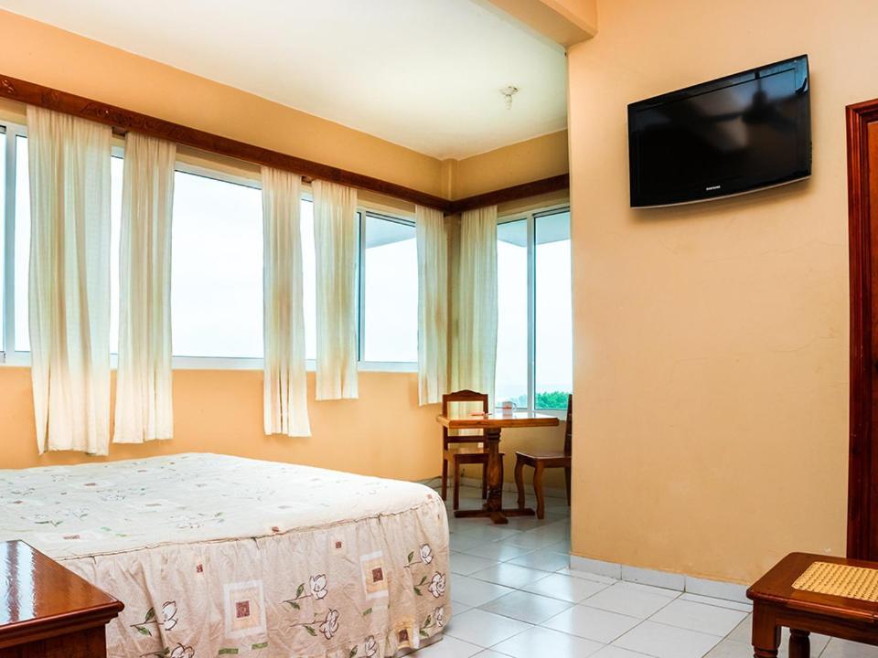 Hotel El Faro Playa Chachalacas Buitenkant foto