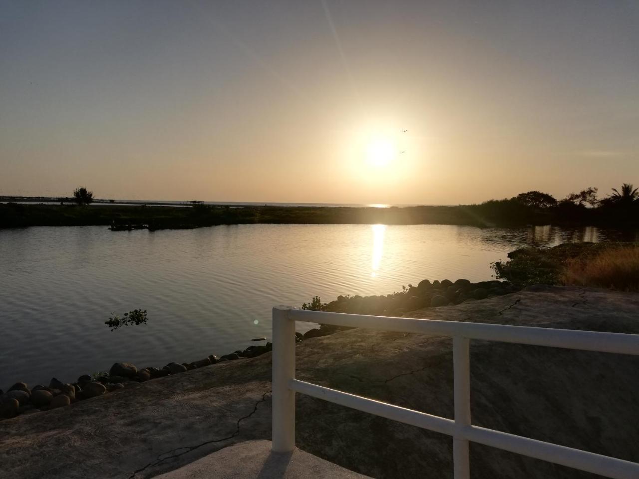 Hotel El Faro Playa Chachalacas Buitenkant foto